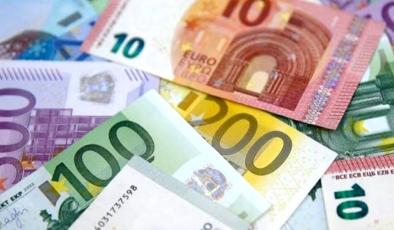 Euro son yılın rekorunu kırdı